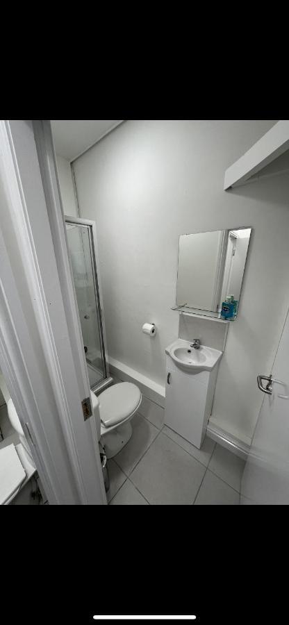 County Road Rooms Liverpool Extérieur photo